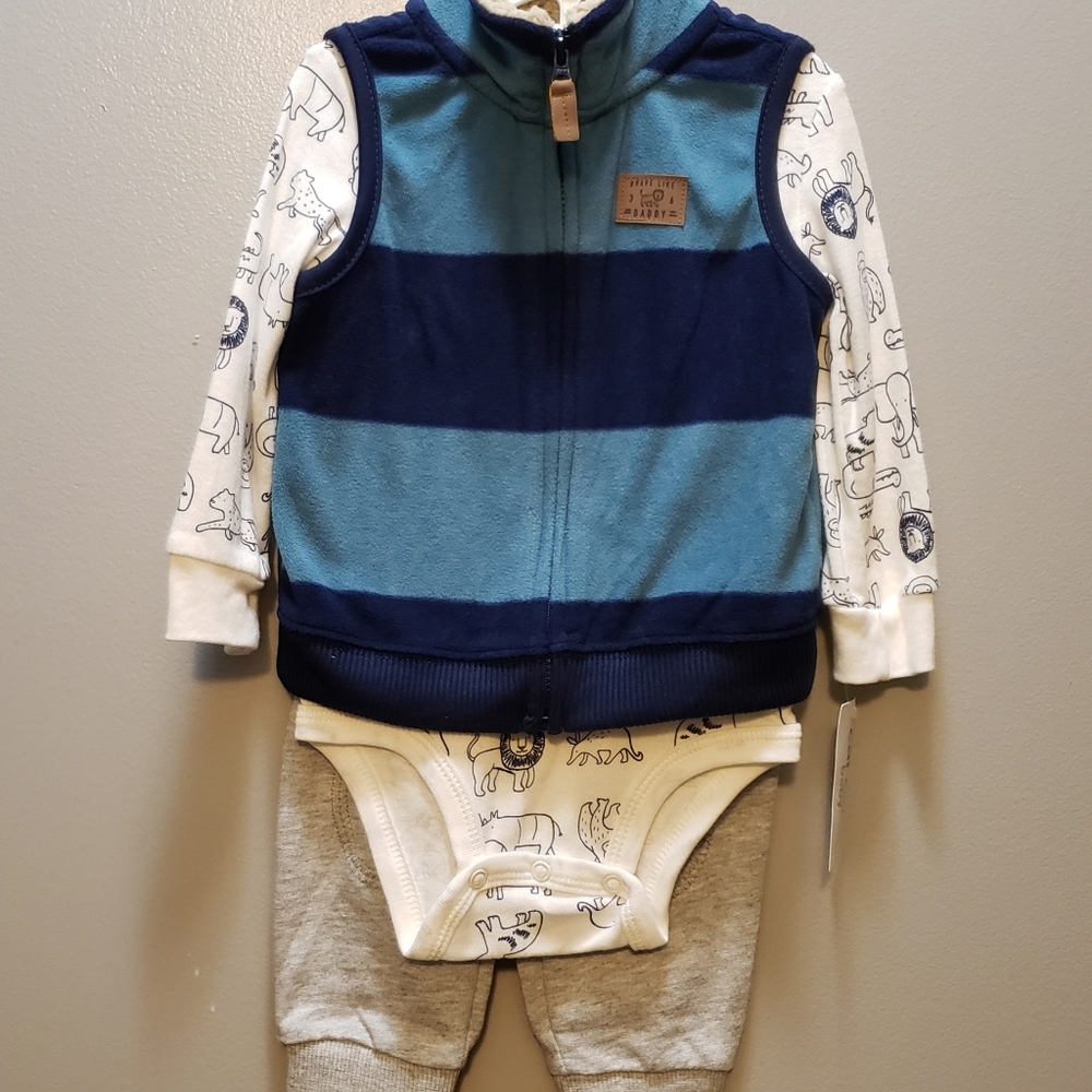 NEW BOYS Carters 3 Peice set  size: 12M